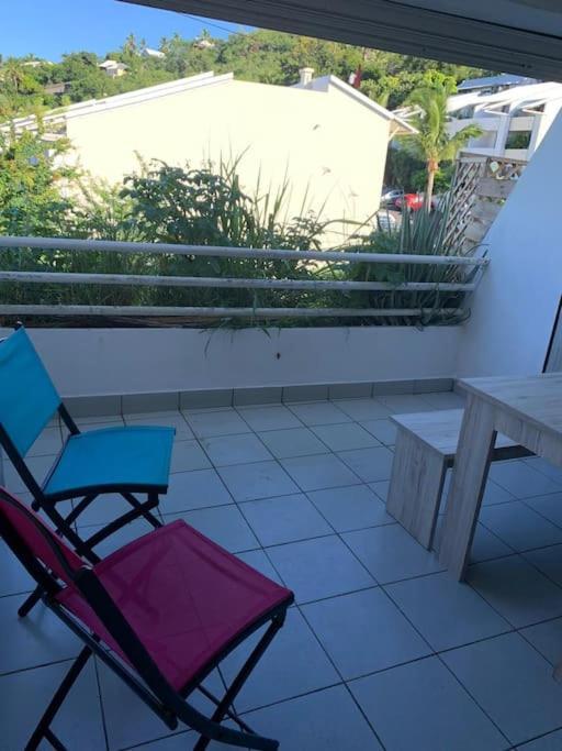Petit Prix Et Grand Confort A Saint Gilles Les Bains Luaran gambar